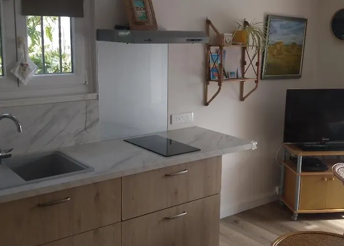 La Belle Etoile 2 Nuits Minimum, 3 étoiles Couette-café 3*